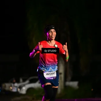 Runner Photo 7886099