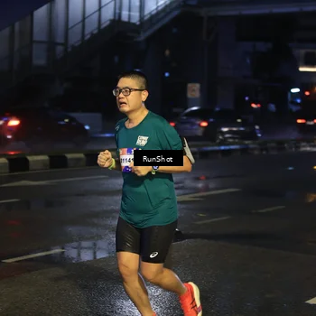 Runner Photo 7886111