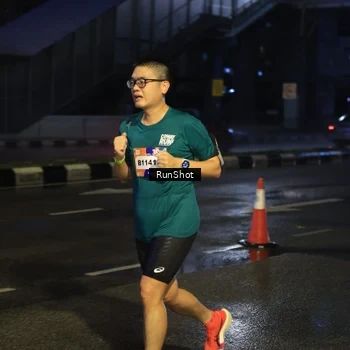 Runner Photo 7886114
