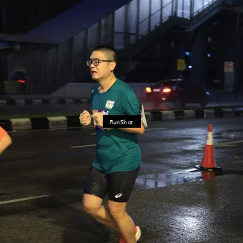 Runner Photo 7886121