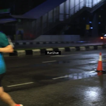 Runner Photo 7886145