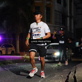 Runner Photo 7886146