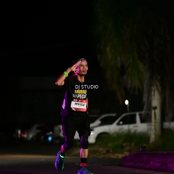 Runner Photo 7886150