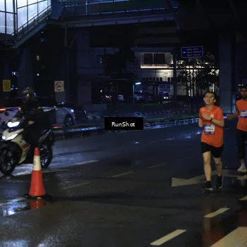 Runner Photo 7886155