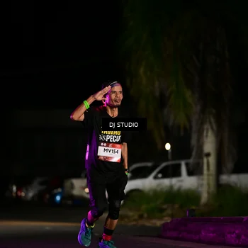 Runner Photo 7886158