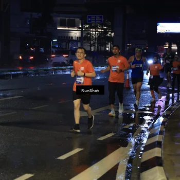 Runner Photo 7886166