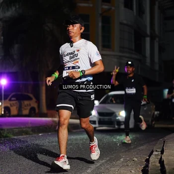 Runner Photo 7886176