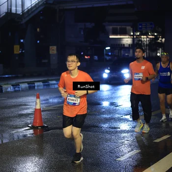 Runner Photo 7886195