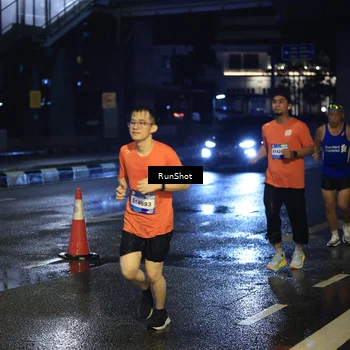 Runner Photo 7886196