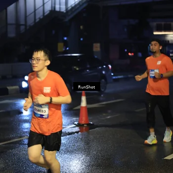 Runner Photo 7886215