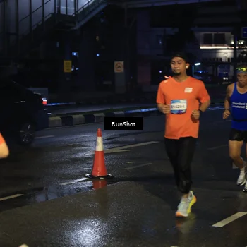 Runner Photo 7886227