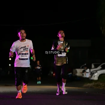 Runner Photo 7886231