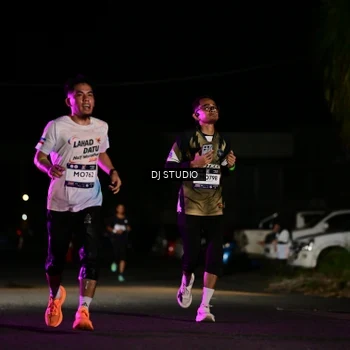 Runner Photo 7886235
