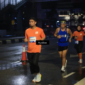Runner Photo 7886241