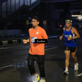 Runner Photo 7886250