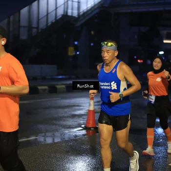 Runner Photo 7886262