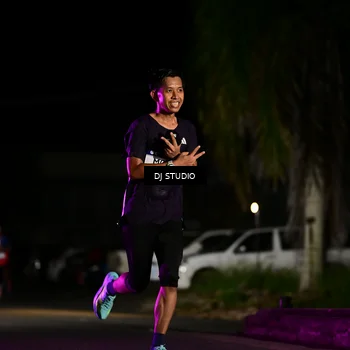 Runner Photo 7886293