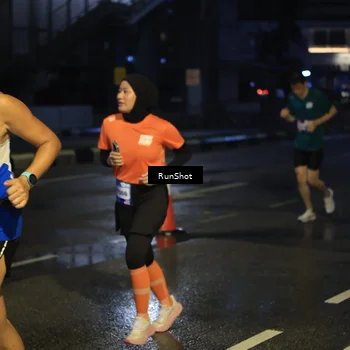 Runner Photo 7886298