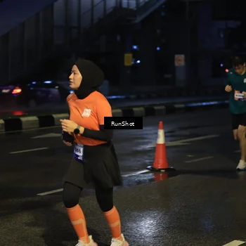 Runner Photo 7886302