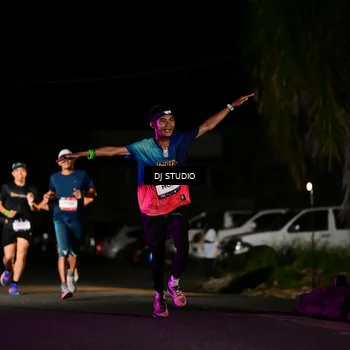 Runner Photo 7886308