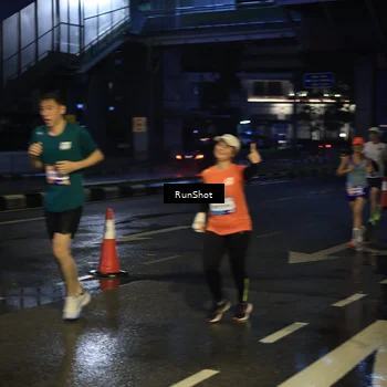 Runner Photo 7886337