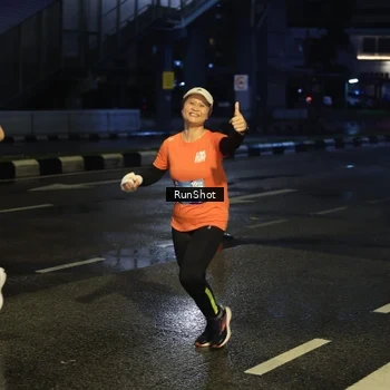 Runner Photo 7886357