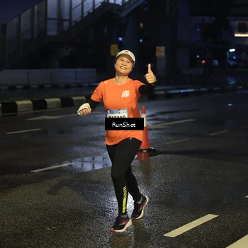 Runner Photo 7886367