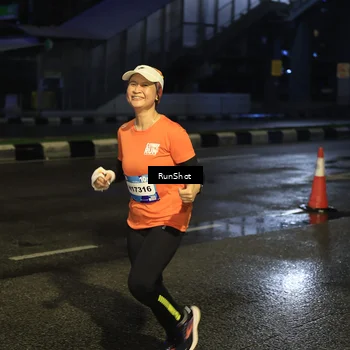 Runner Photo 7886383