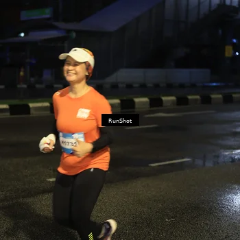 Runner Photo 7886384