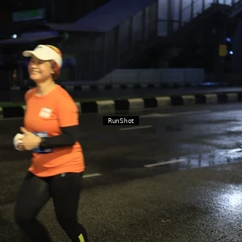 Runner Photo 7886392