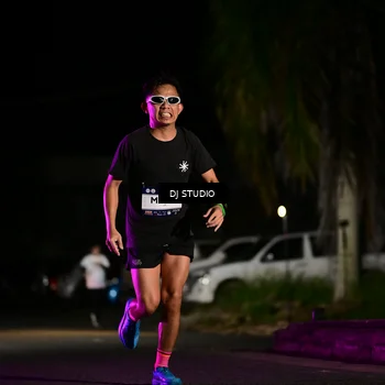 Runner Photo 7886400