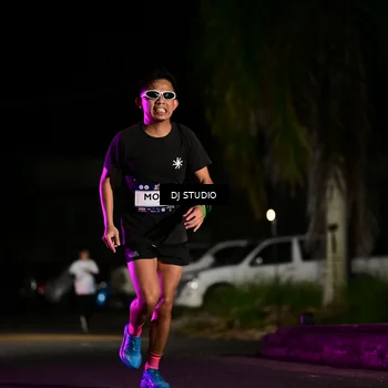 Runner Photo 7886402