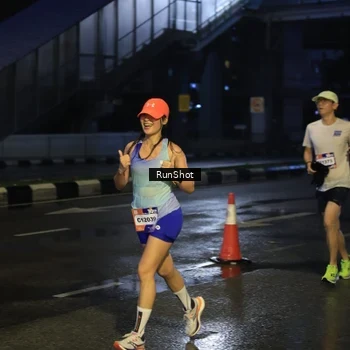 Runner Photo 7886407