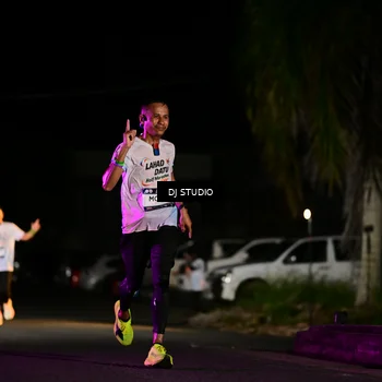 Runner Photo 7886419