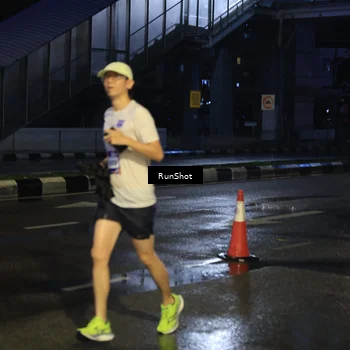 Runner Photo 7886438