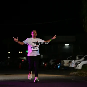 Runner Photo 7886442