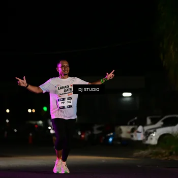 Runner Photo 7886445