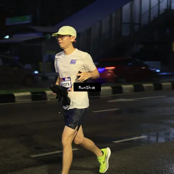 Runner Photo 7886449