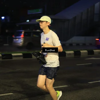Runner Photo 7886450