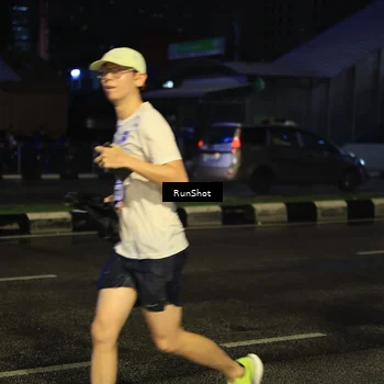 Runner Photo 7886462