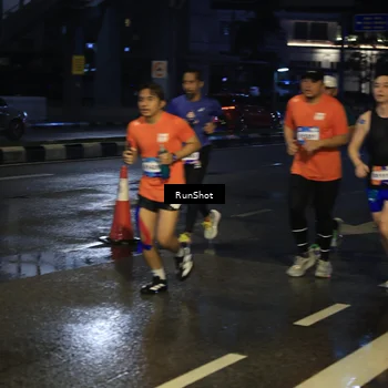Runner Photo 7886467