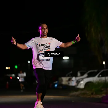 Runner Photo 7886470