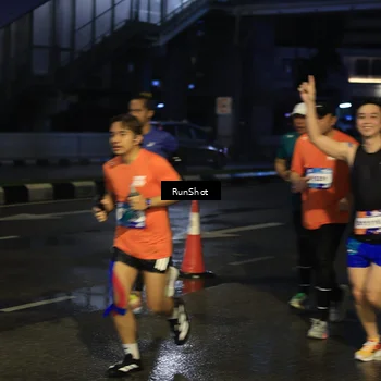 Runner Photo 7886485