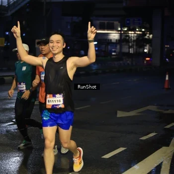 Runner Photo 7886494
