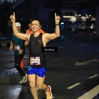 Runner Photo 7886496
