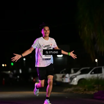 Runner Photo 7886502