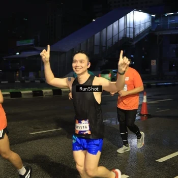 Runner Photo 7886511