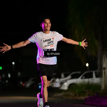 Runner Photo 7886515