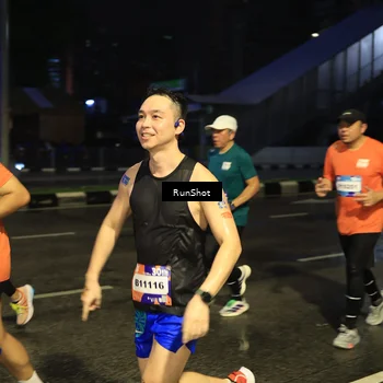 Runner Photo 7886527