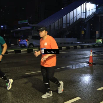 Runner Photo 7886531